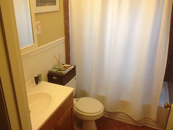 5th image of 3657 Galloway Ave