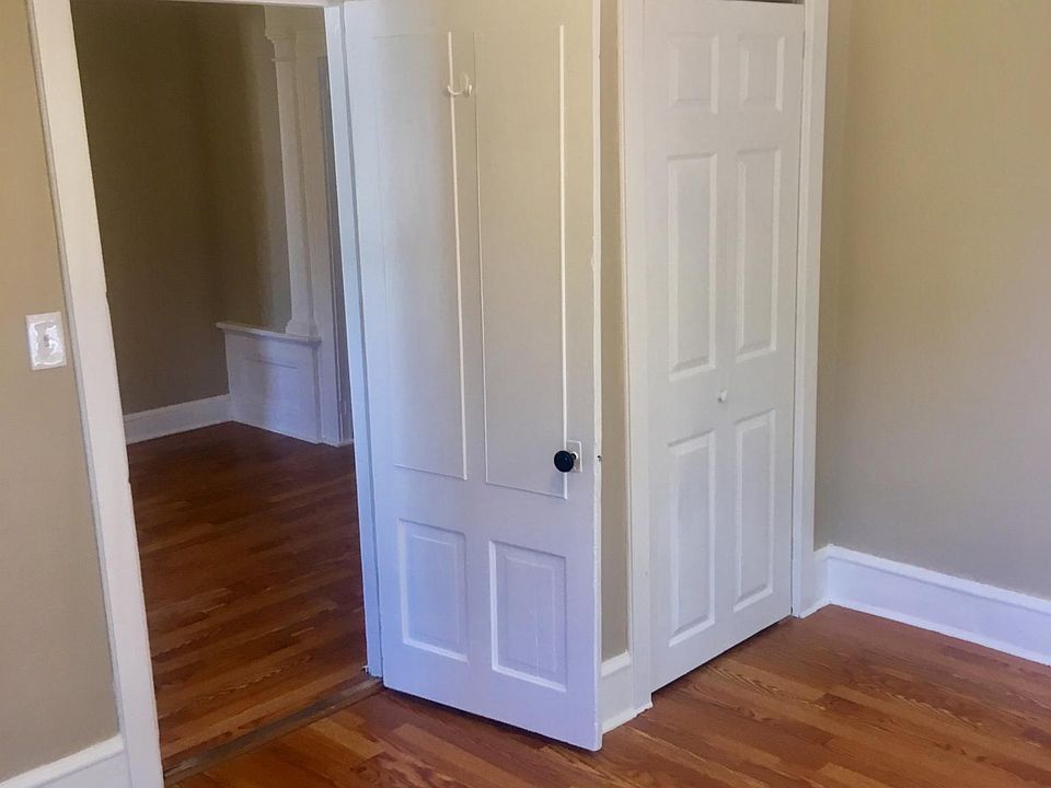 Bedroom #1 w/ closet