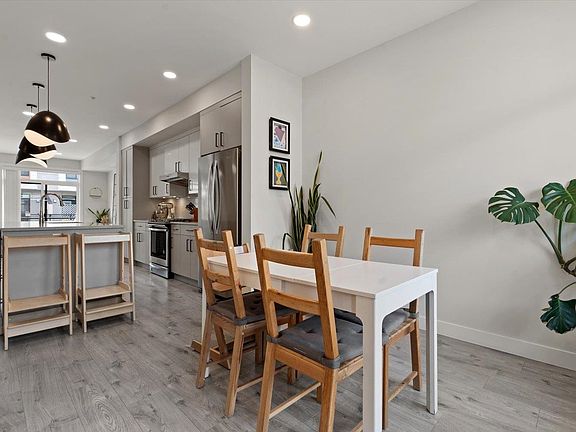 5th image of 46150 Thomas Rd #137