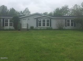 2526 30th St, Allegan, MI 49010
