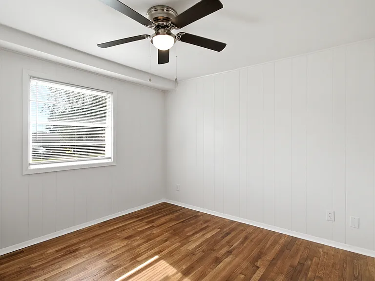 13-1803 Benton St-20_06172026