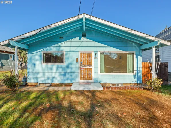 3273 N Baldwin St, Portland, OR 97217