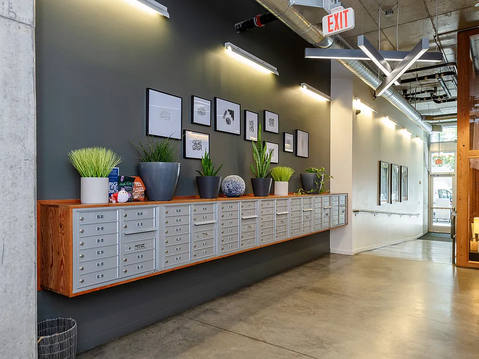 Lower_Burnside_Lofts_060