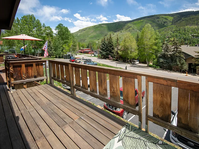 2059 Chamonix Ln #3 — Photo 26