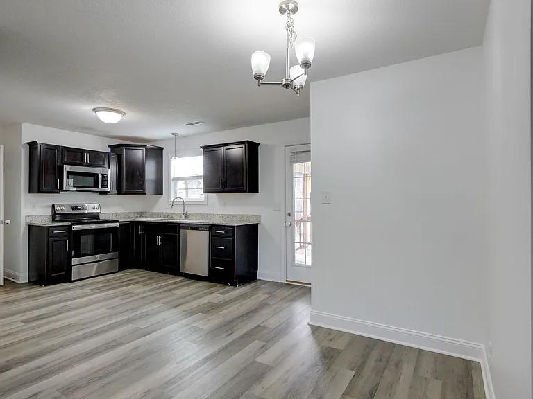 702 Ellie Nat Dr — Photo 52