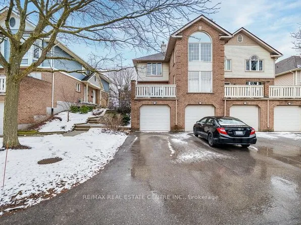 941 Gordon St #59, Guelph, ON N1G 4R9