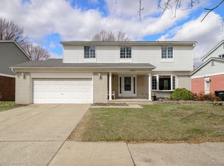 42340 Old Bridge Rd, Canton, MI 48188