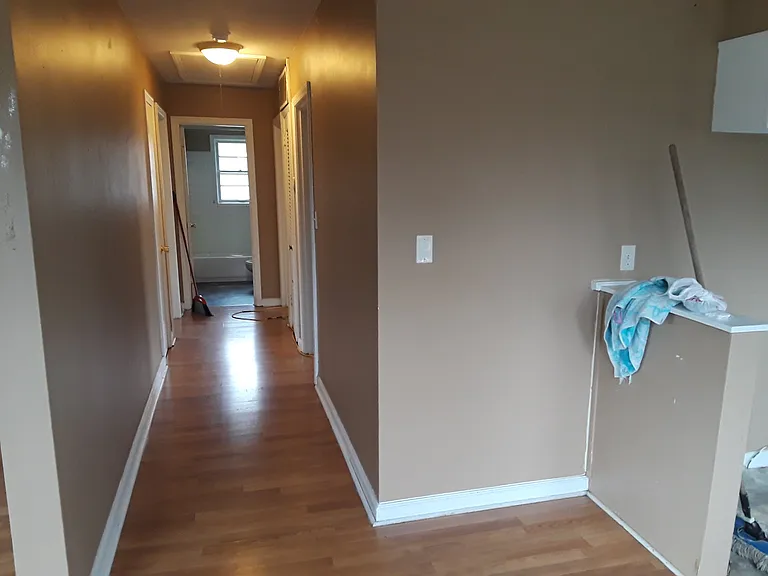 1611 Clarice Way — Photo 6