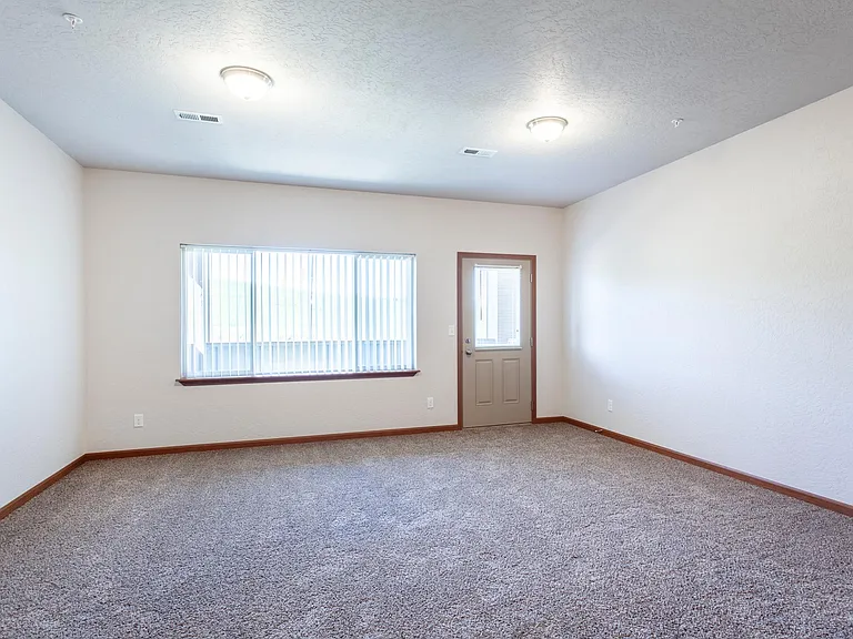 The Residence at Whispering Hills — Photo 29