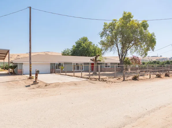 17406 Millwood Dr, Visalia, CA 93292