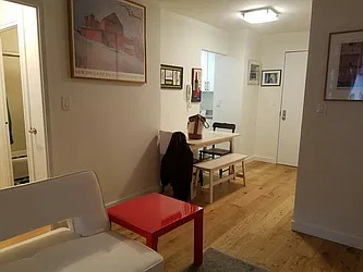 Rented by Manhattan Apartment Organization