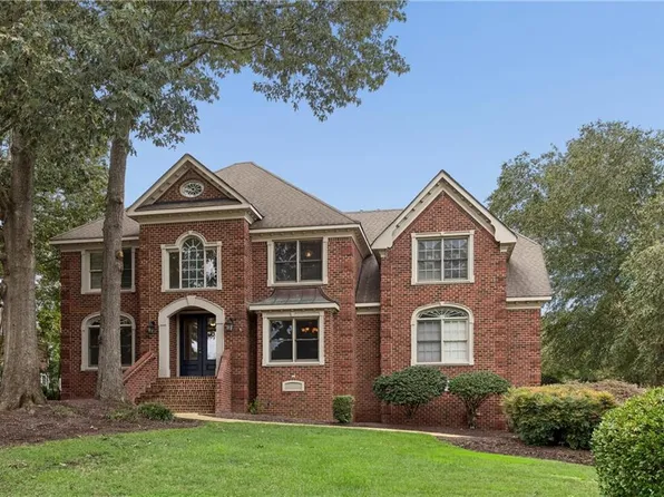 102 Prestwick, Smithfield, VA 23430