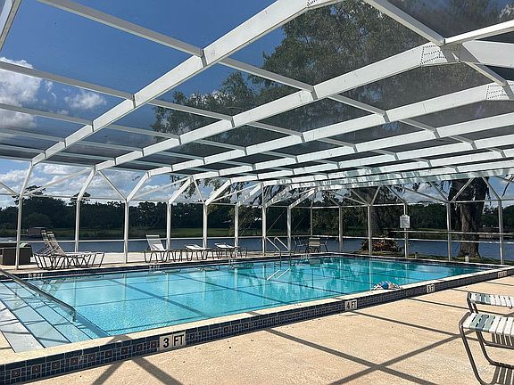 5th image of 900 Aqua Isles Blvd #E21