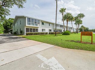 600 Royal Palm Blvd APT 1A, Vero Beach, FL 32960