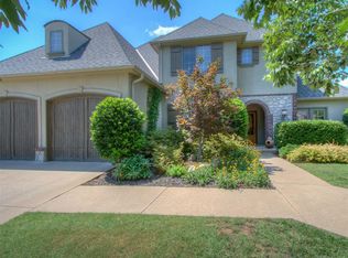 12330 S Ash Ave, Jenks, OK 74037