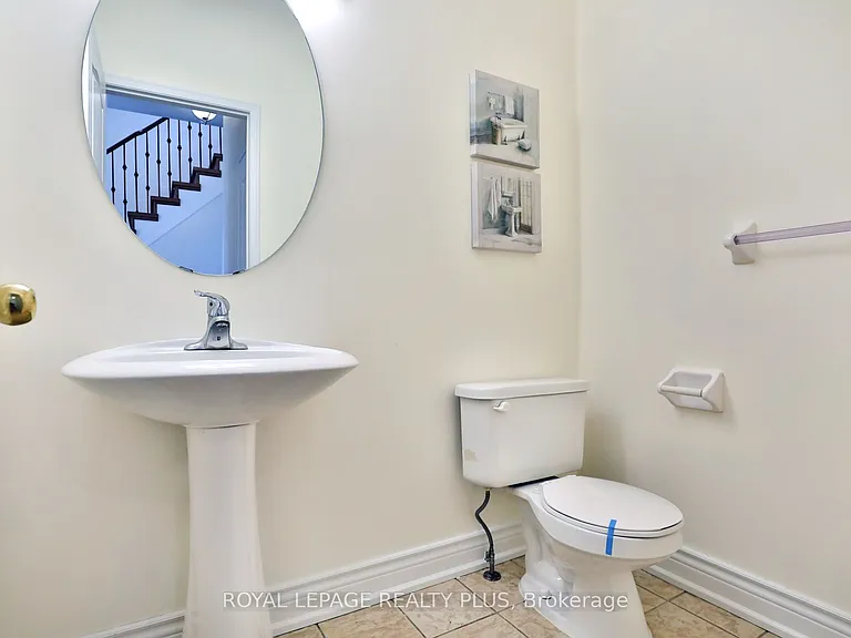 3877 Stardust Dr — Photo 16