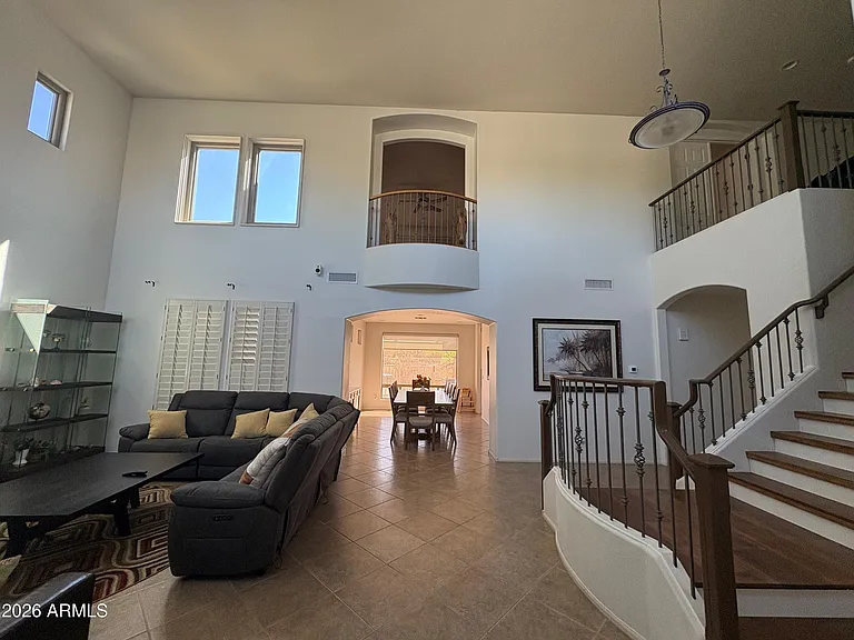 4132 E Pullman Rd — Photo 5