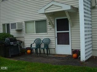 23 Harry Brook Vlg, New Milford, CT 06776