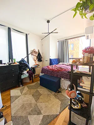 Rented by City Vista Inc | media 10