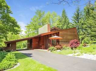 3935 Holden Dr, Ann Arbor, MI 48103