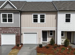 2087 Emerson Dr, Auburn, GA