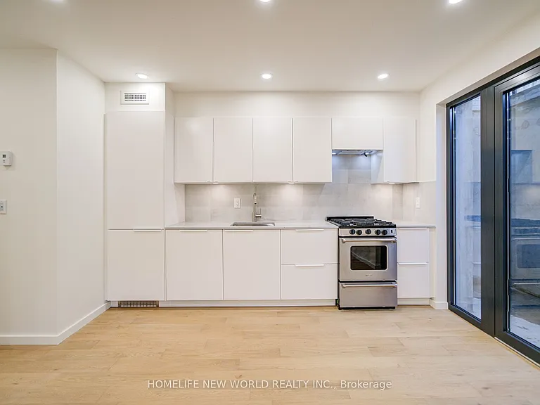 78 Gladstone Ave #5 — Photo 7