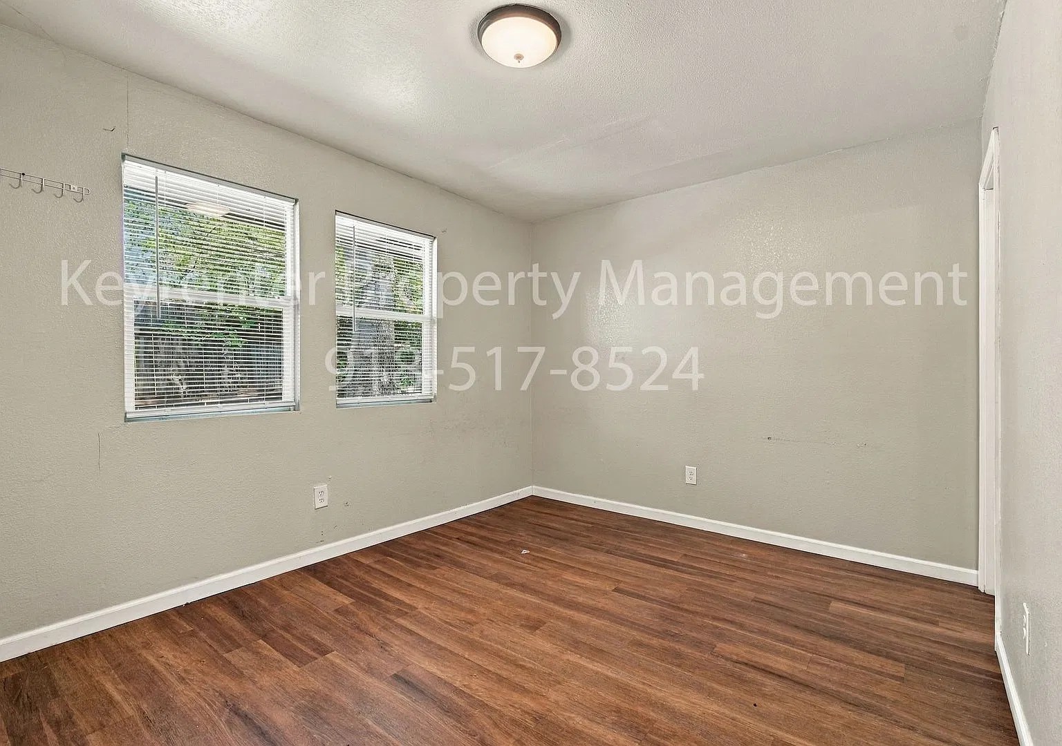 Charming 2-Bedroom Duplex in Tulsa — Photo 4