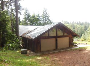 70774 Majestic Shores Rd, North Bend, OR 97459