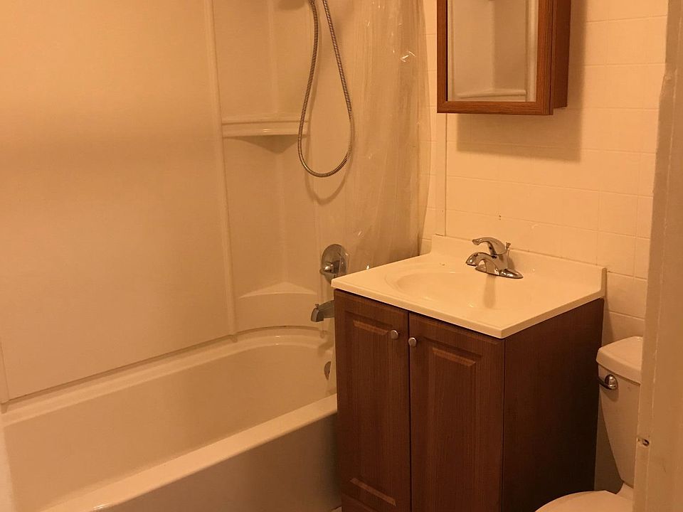 full bath 