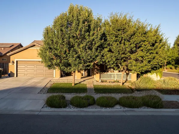 2940 S Edison Street, Visalia, CA 93292