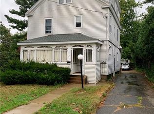 9 Avon St, Manchester, CT 06040