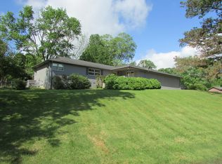 1200 Sycamore Dr, Manchester, TN 37355