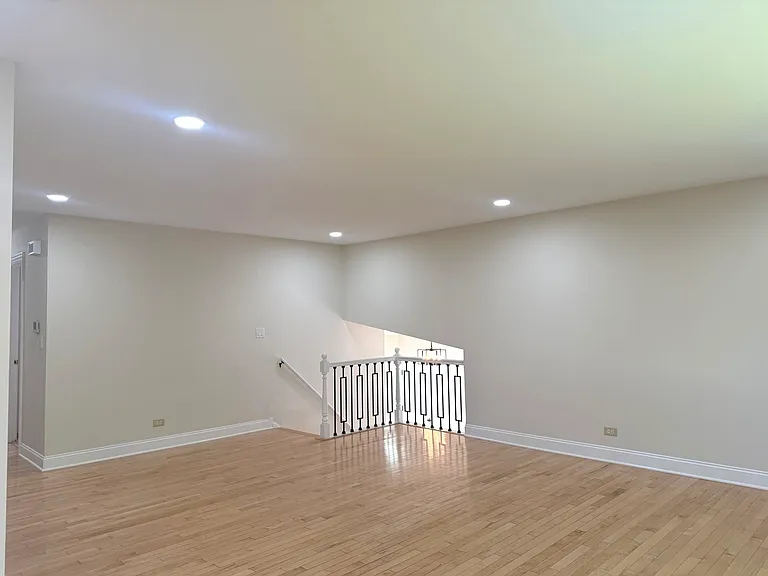 425 Carriage Hill Rd — Photo 9