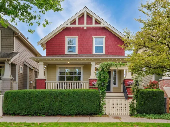 9367 Casimir St, Langley, BC V1M 4G2