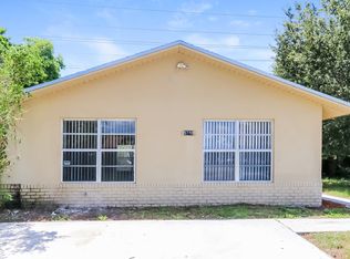 5770 Bermuda Cir S, West Palm Beach, FL 33407