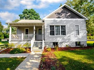 423 E Front St, Gilman, IL 60938