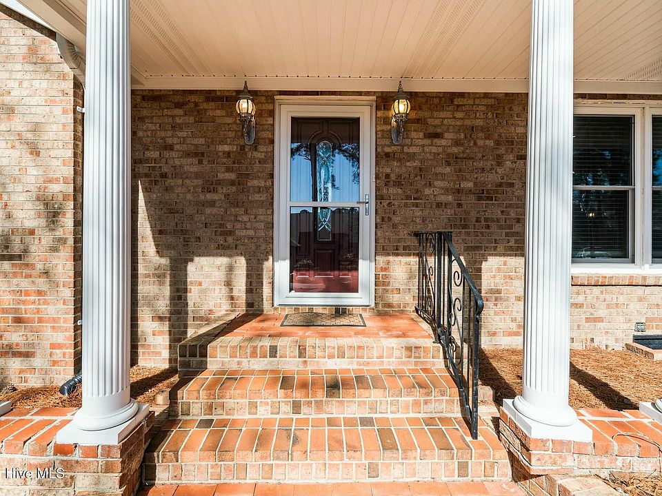 35 Hillcrest Road, Pinehurst, NC 28374 | Zillow