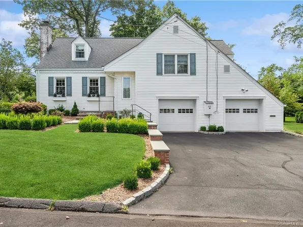 68 Ralsey Road, Stamford, CT 06902