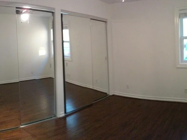 1530 Parmer Ave — Photo 33