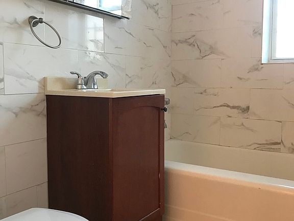 5th image of 189-14 Crocheron Ave #408A