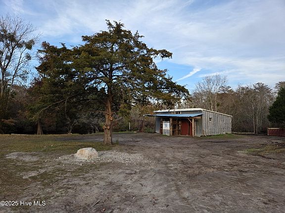 3rd image of 323 E Chatham Street LOT L1  Tr 1