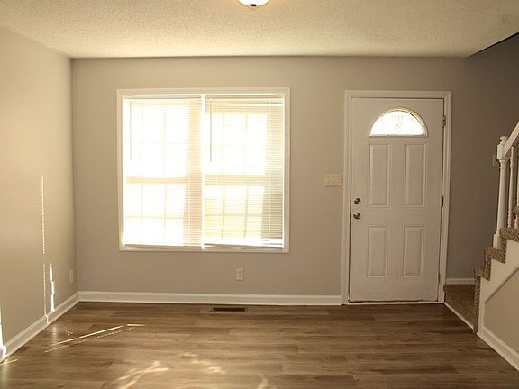4th image of 313 Lafayette Point Cir