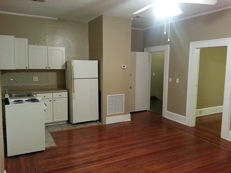 2528 Park St #1 — Photo 2