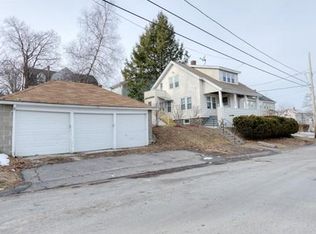 35 Boardman St, Worcester, MA 01606