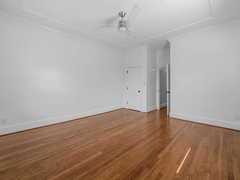 1211 Richmond Rd — Photo 19