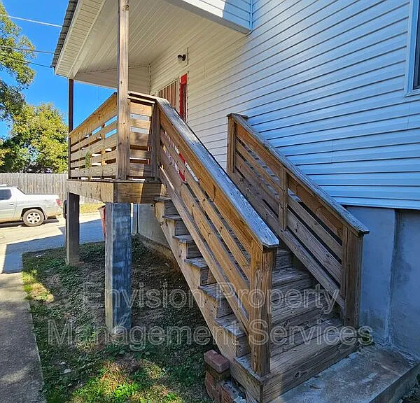 1408 2nd Ave — Photo 2