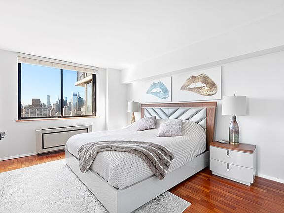 5th image of 330 E 75th St APT 36C
