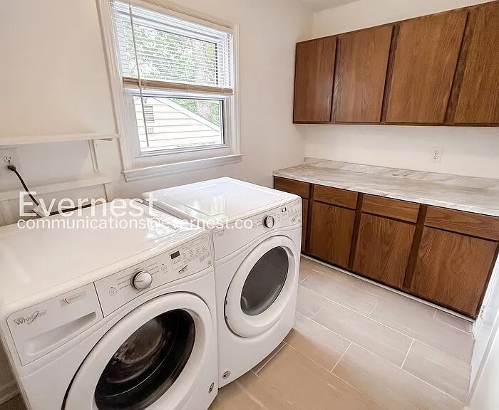 2714 Stratford Dr — Photo 21