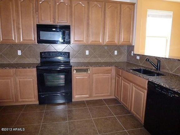 2nd image of 38332 N Navarro Dr