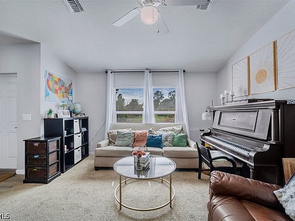 3rd image of 5013 SE Tradewinds Cir